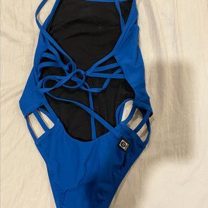 Jolyn "Soren" Size 32